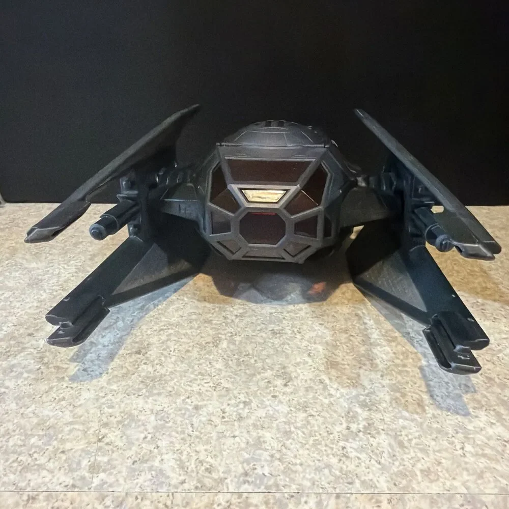 Star Wars Kylo Ren TIE Silencer Toy Vehicle Hasbro Force Link 2015